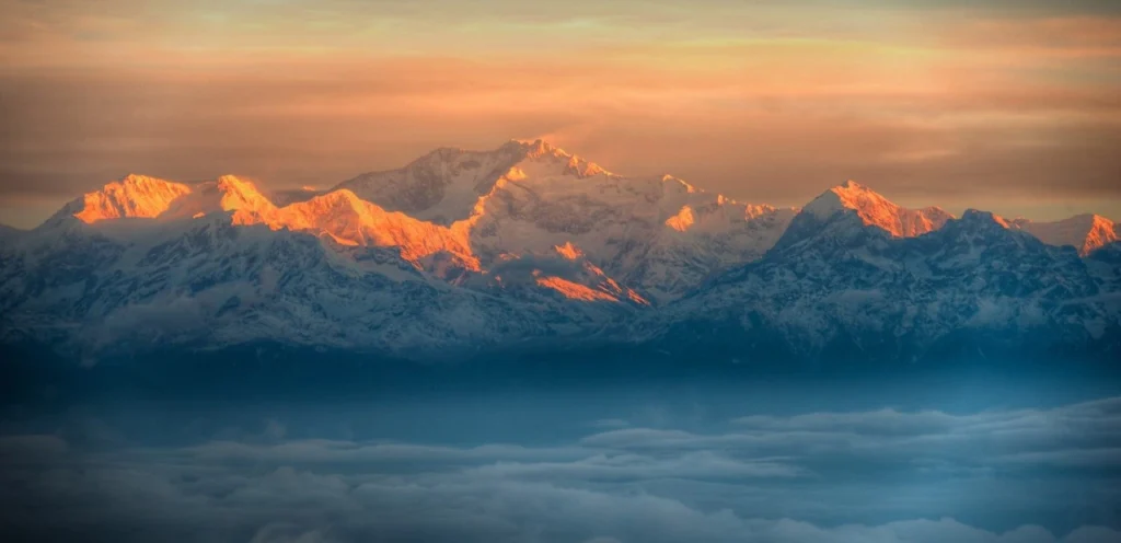 Sunrise in Tiger Hill, Darjeeling